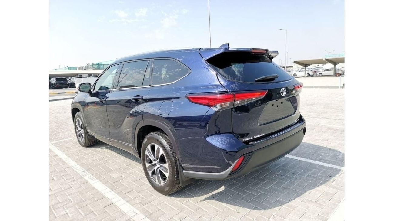 Toyota Highlander Toyota Highlander XLE - 2021 - Blue