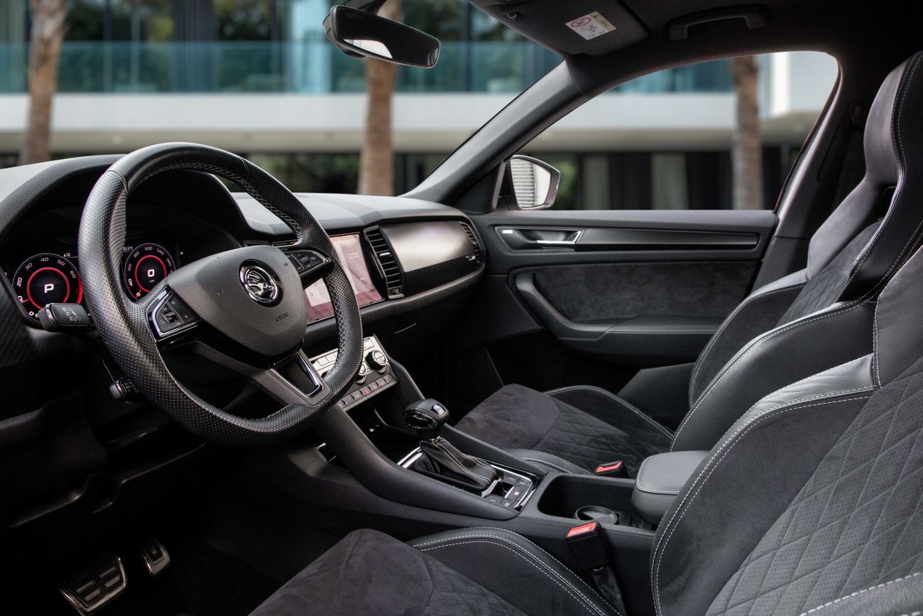 Skoda Kodiaq Kodiaq Sport Line | 1,645 P.M | 0% Downpayment | Agency Warranty!