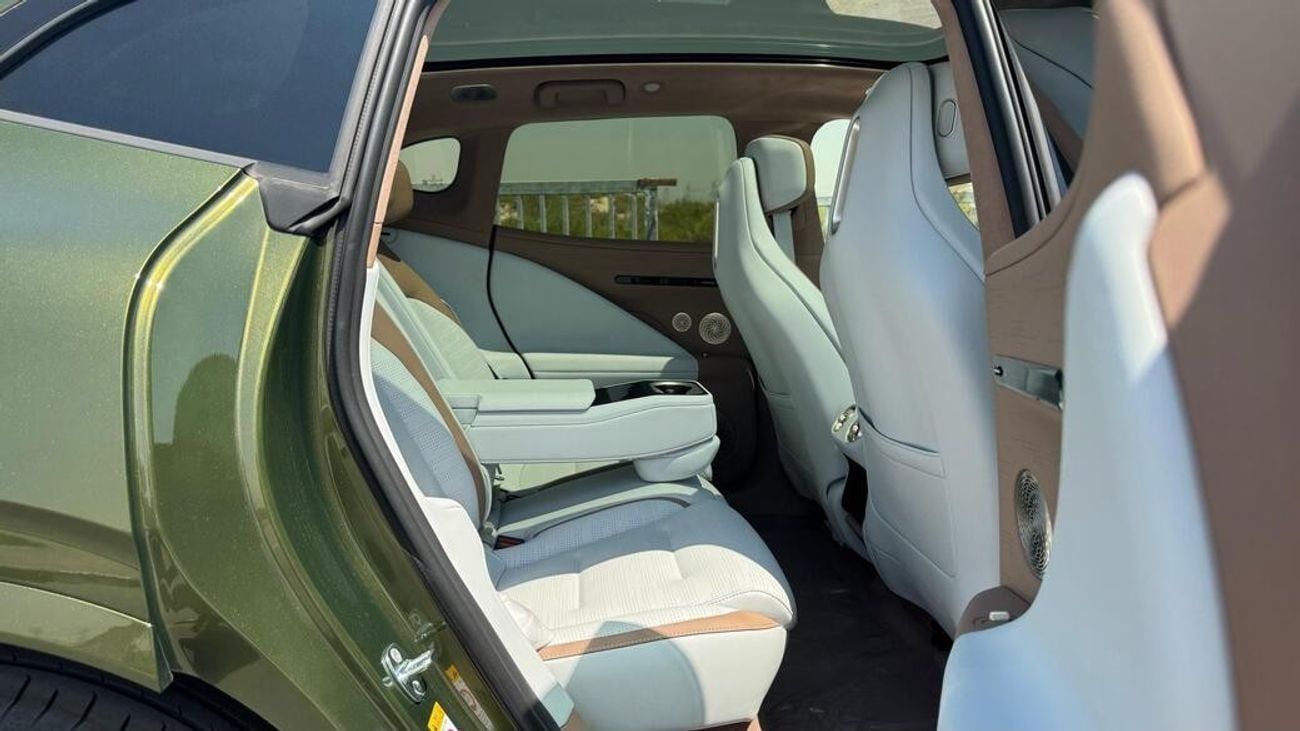 أفاتر 07 Avatr 07 2024/Available Finance And Warranty /20%Down Payment/3000AED Monthly Payment