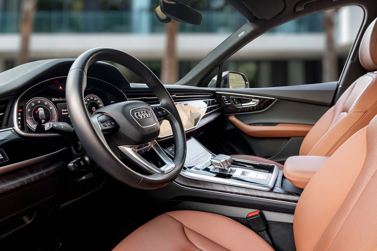 Audi Q7 55 TFSI QUATRRO S LINE | 3,134 P.M | 0% Downpayment | 2027 AUDI WARRANTY!