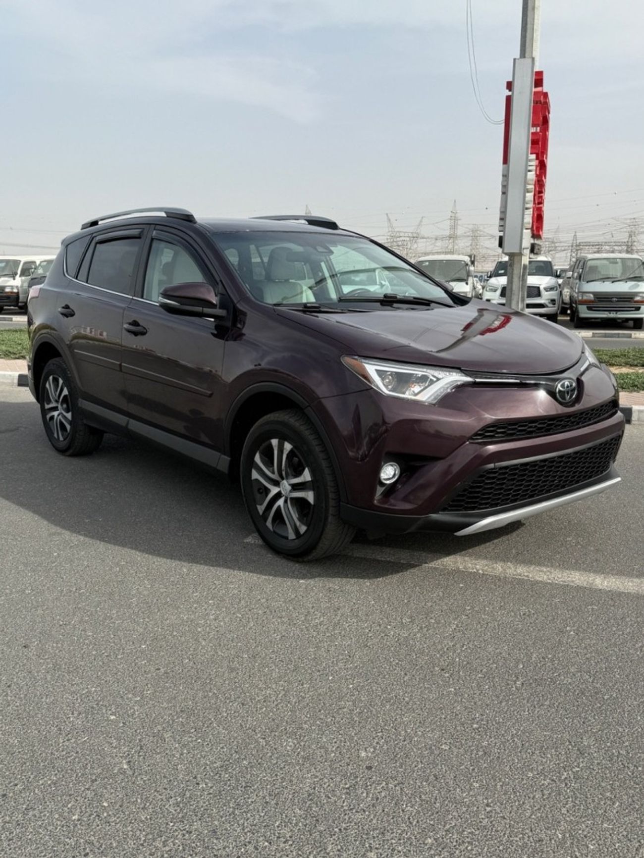 Toyota RAV4 LE 2.5L (219 HP)