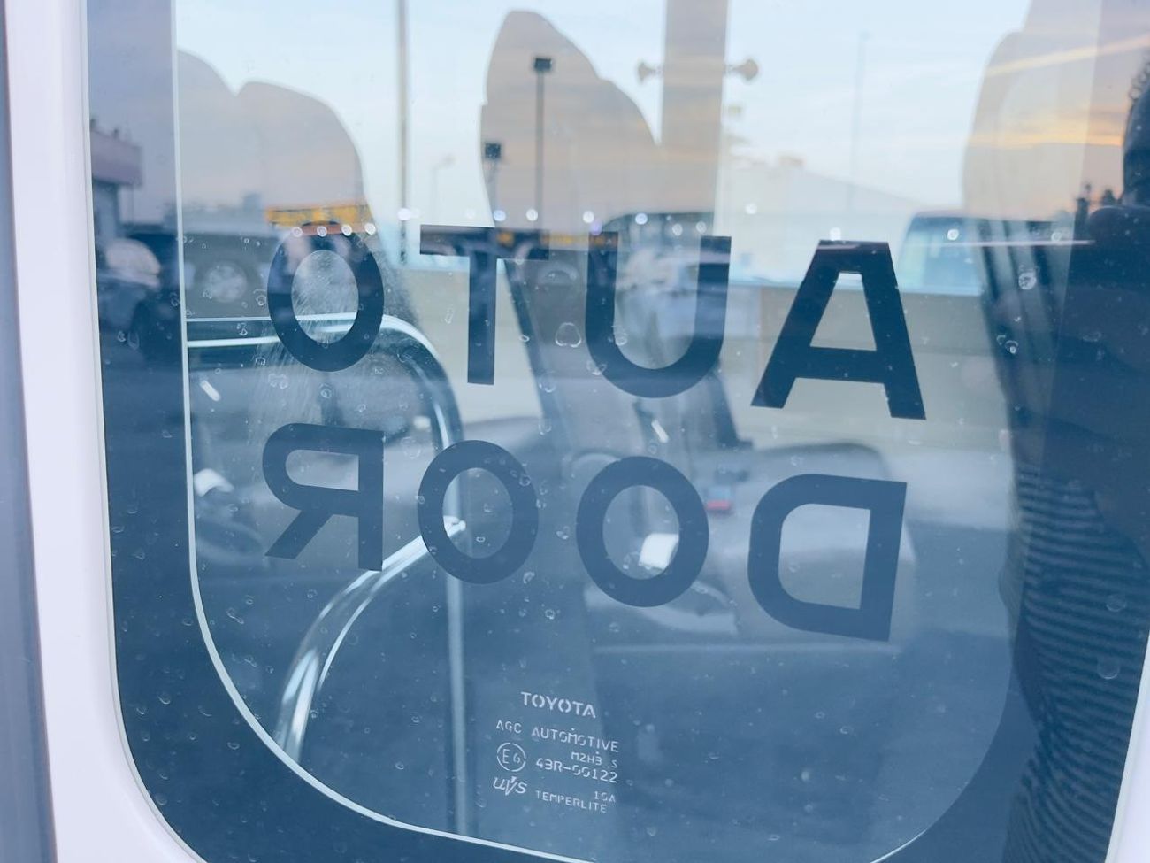 تويوتا كوستر toyota coaster 4.0l 2025   23 seater