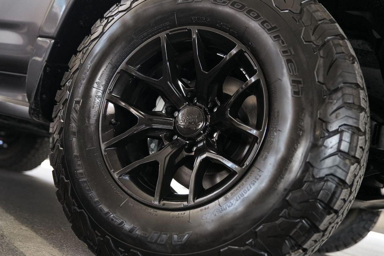 Toyota Land Cruiser LC300 3.3L DIESEL VX OFFROAD SPECIAL  EDITION WITH MBS AUTOBIOGRAPHY VIP MASSAGE SEATS