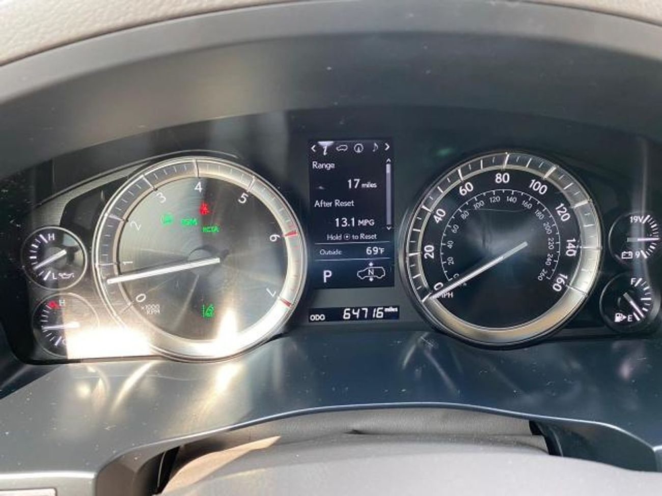 Lexus LX 570 2016 LEXUS LX 570