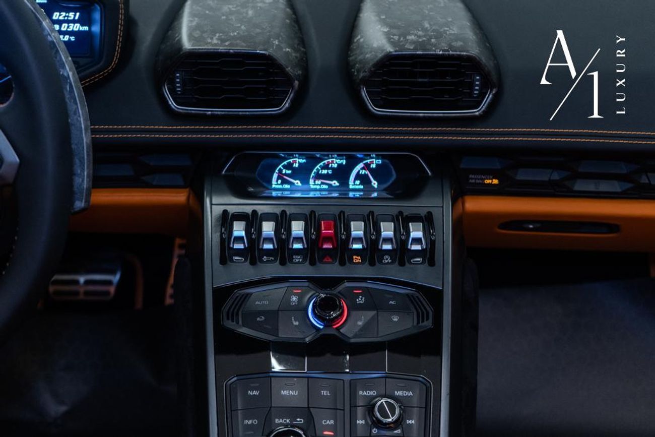 Lamborghini Huracan 2019 Lamborghini Huracan, Warranty, Excellent Condition, 602HP