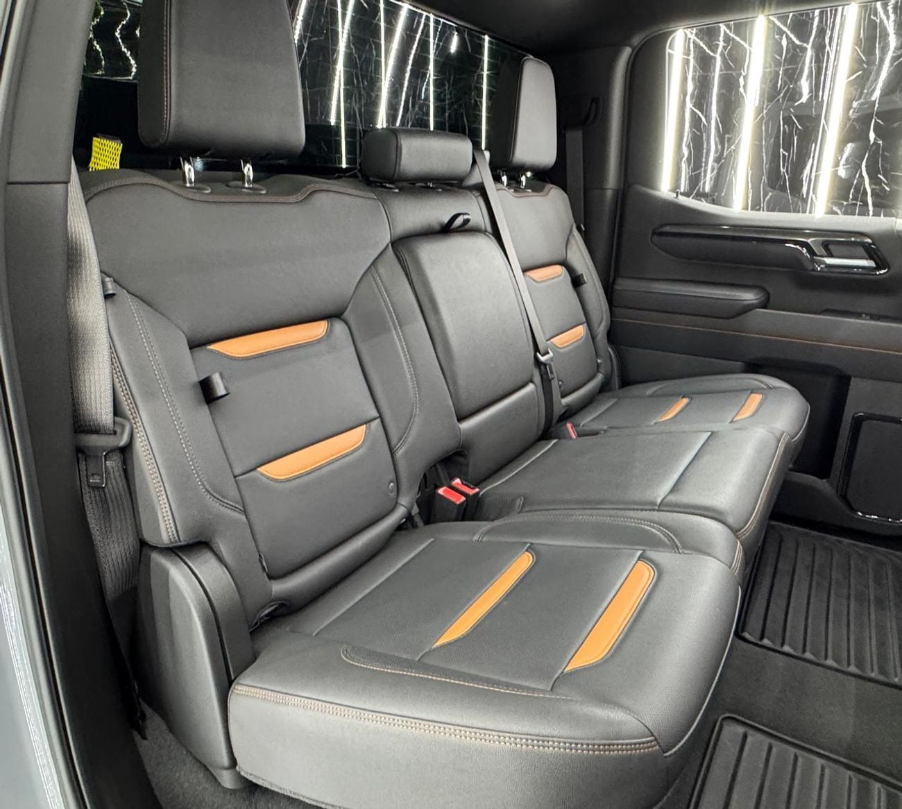 جي أم سي سييرا AT4,6.2L V8 Petrol Engine