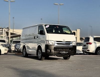 Toyota Hiace GL Toyota Hiace Van |  2023 | GCC | Accident-Free | In Excellent Condition | 1092 P.M
