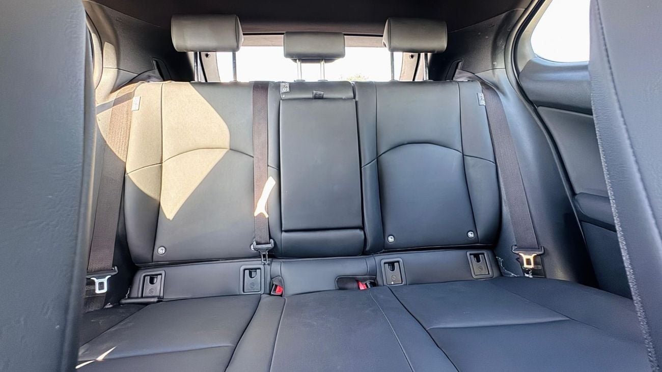 Lexus UX250h PREMIUM CONDITION | WHITE COLOR | 2.0L HYBRID ENGINE | RHD | 2021 | REAR VIEW CAMERA