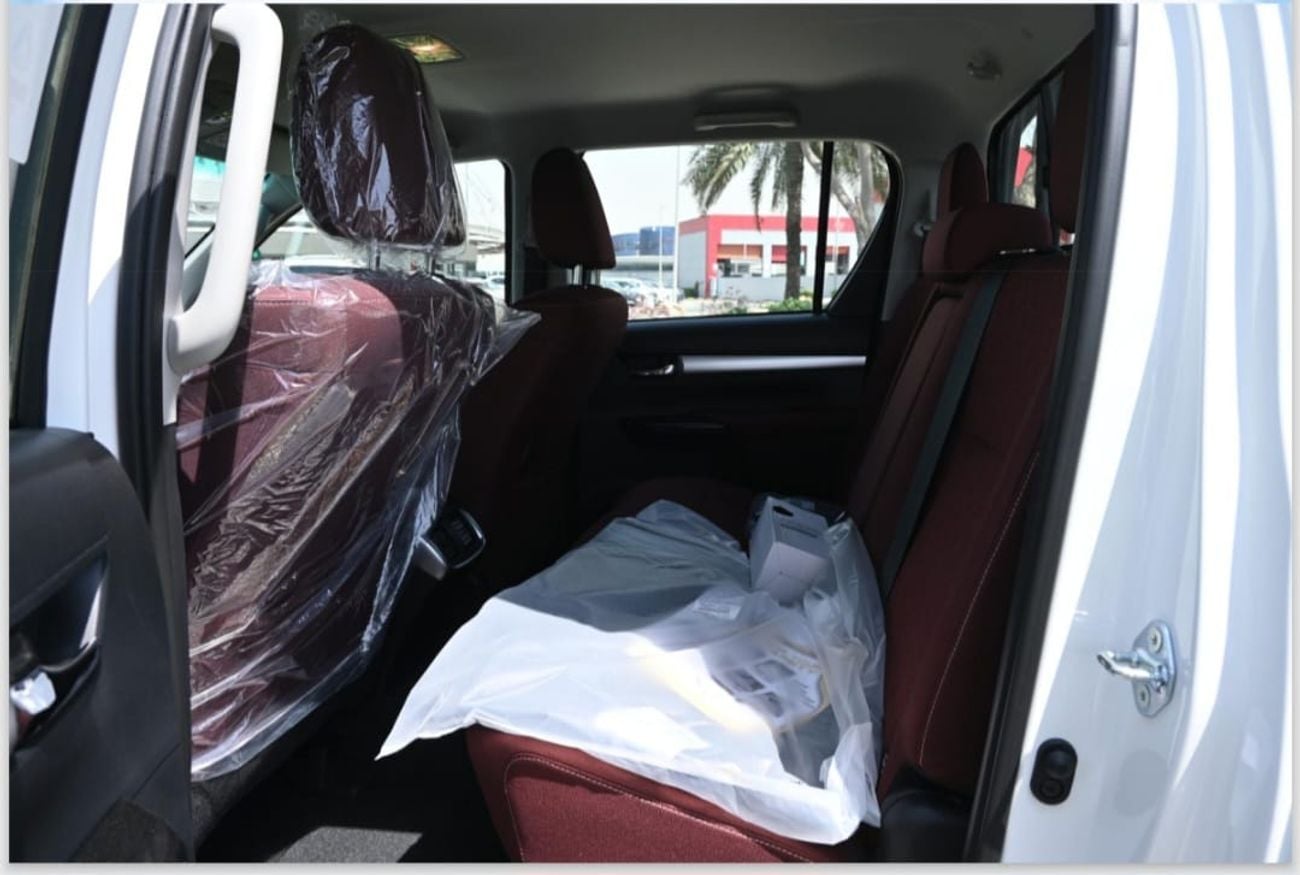 تويوتا هيلوكس Toyota Hilux Pic up DC AT 4WD 2.8L Diesel SR5- 2026 - White