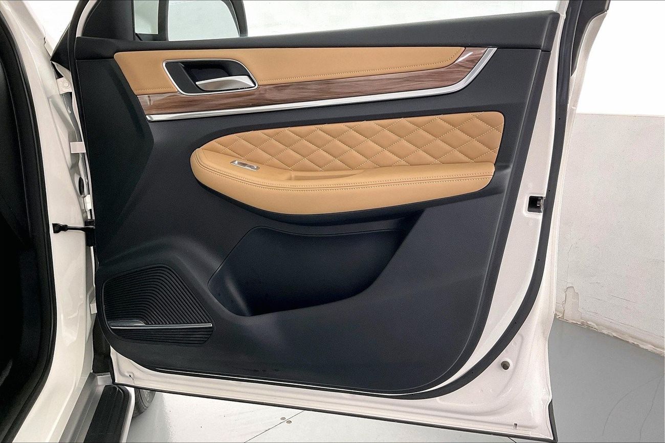 تويوتا لاند كروزر GXR GT | ضمان مجاني لمدة عام | 0 دفعة أولى