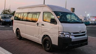 Toyota Hiace Toyota HIACE D 2.5L DLX HR Wide AC VAN MT