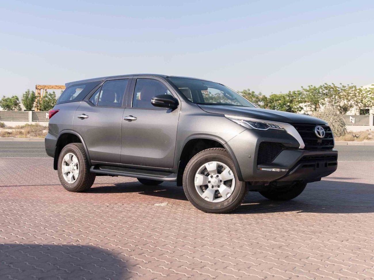 Toyota Fortuner 2025 Toyota Fortuner LOW 2.4 - Grey Mettalic inside Chamois | Export Only