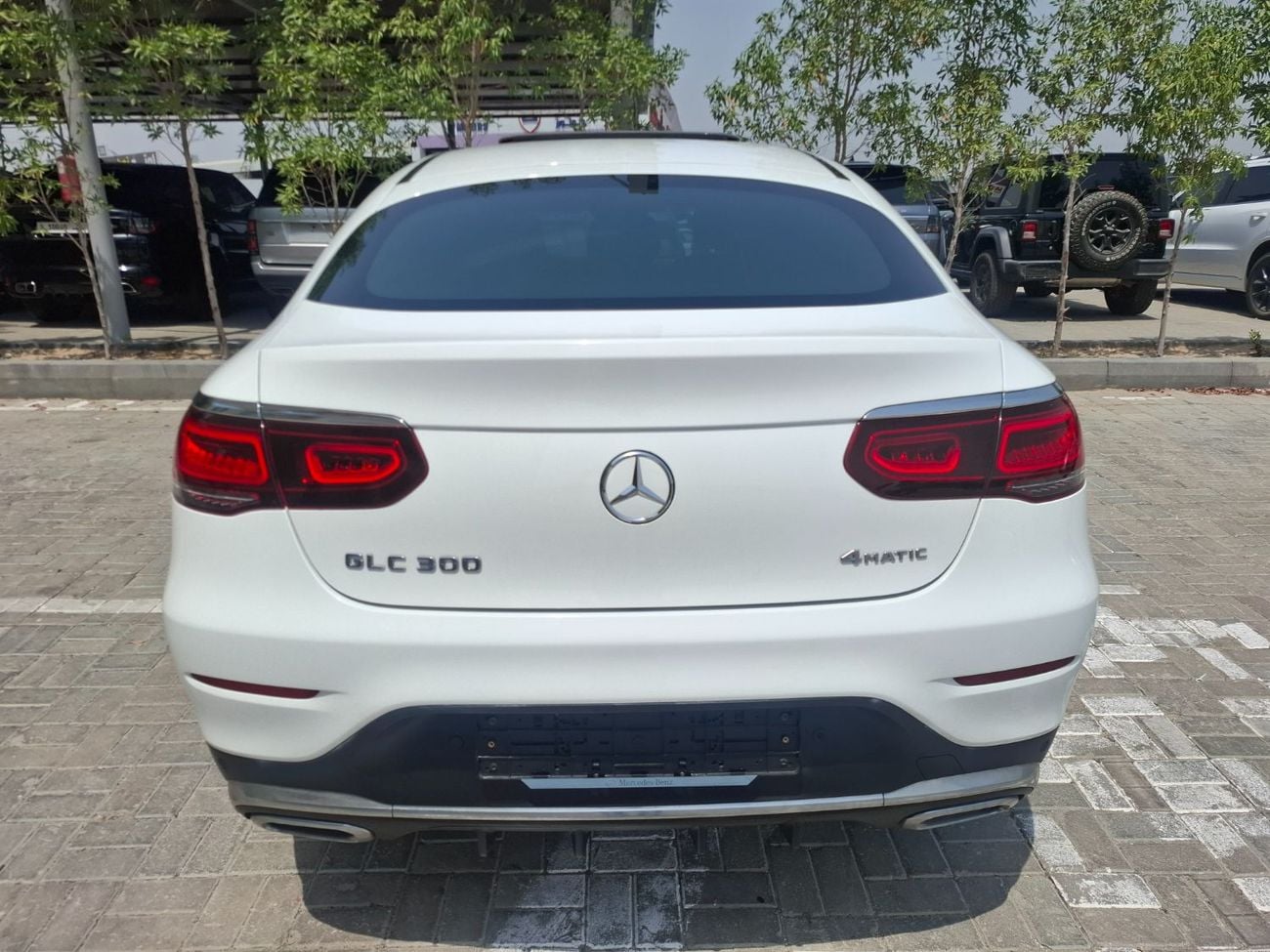 Mercedes Benz GLC 300 AMG Mercedes-Benz GLC300 coupe 2021 full option  original  paint