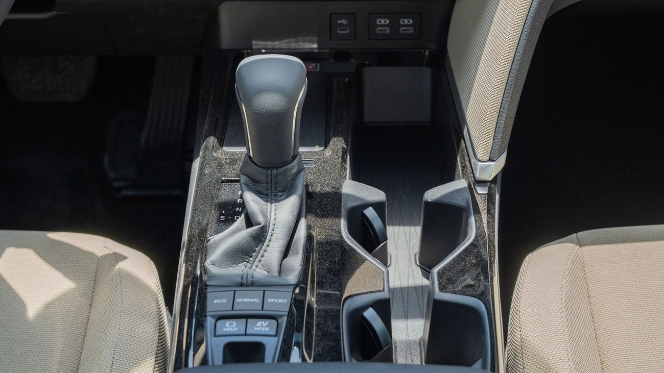 Toyota Camry 2025 Toyota Camry LE 2.5L AT Hybrid (Blue)