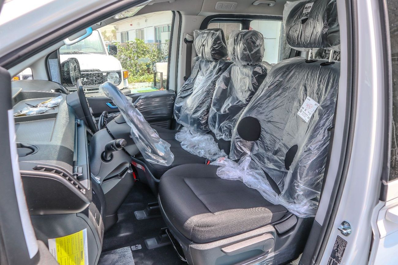 هيونداي ستاريا Hyundai staria 3.5L 2025model A/T 11 seaters