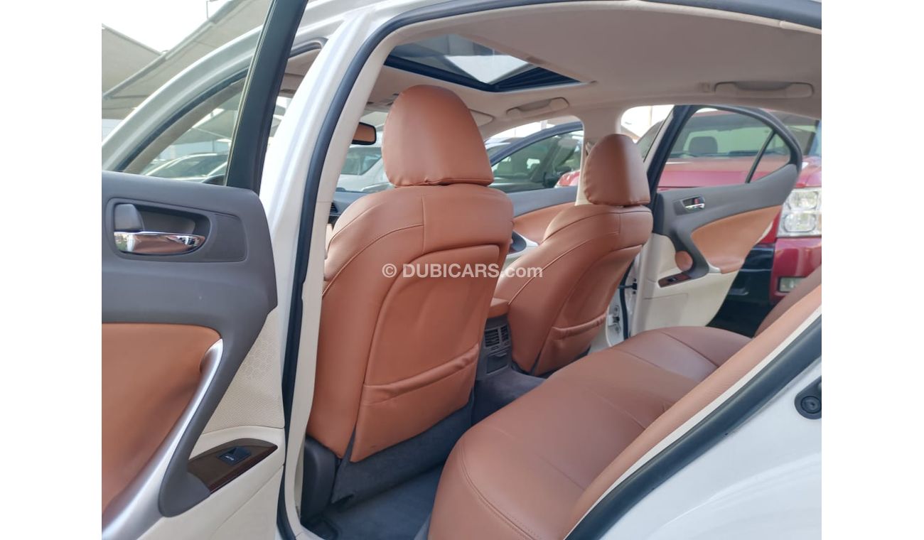 Lexus IS250 2010 model, leather hatch, cruise control, fog lights, rear spoiler, in excellent condition