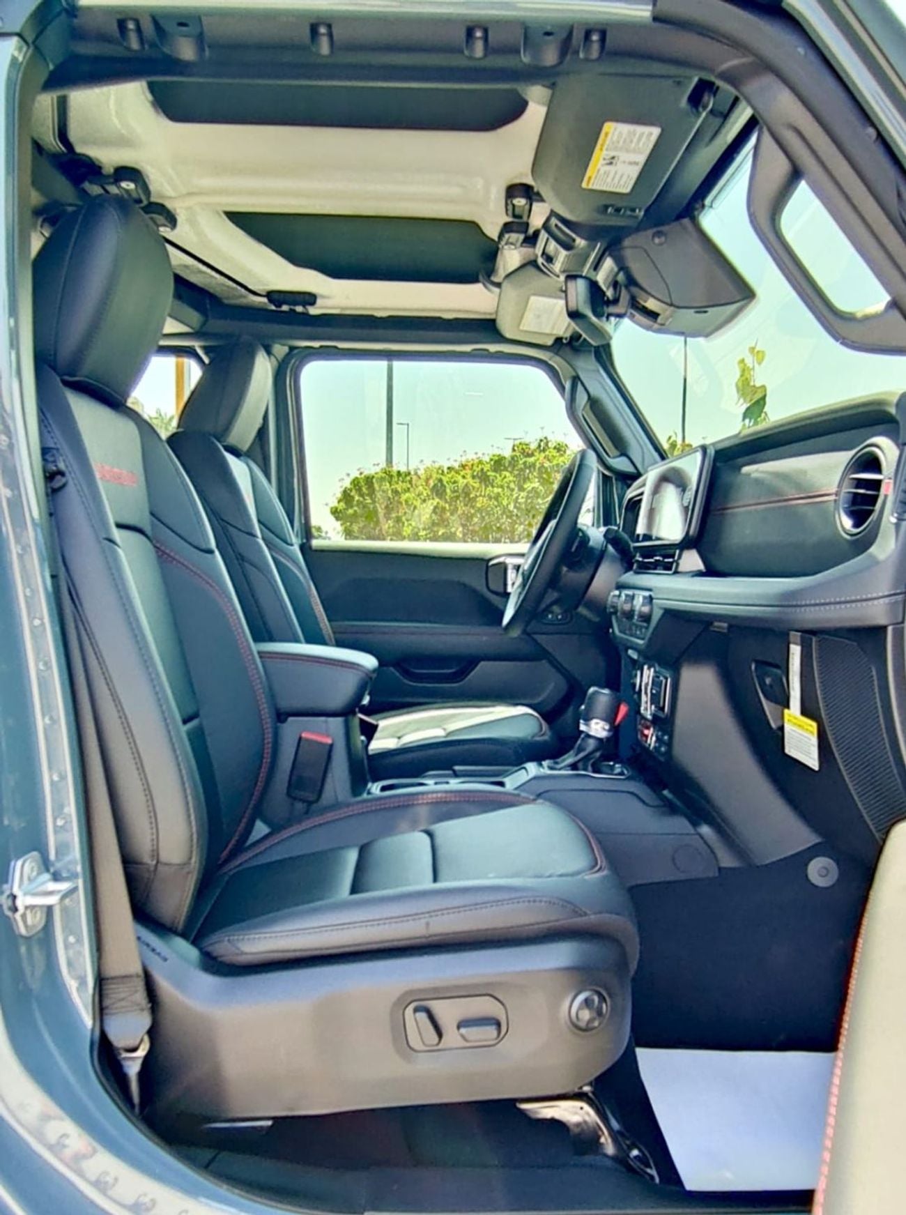 Jeep Wrangler Unlimited RUBICON 392 Unlimited Rubicon XTREME 4x4 2.0T Under Warranty 2026 GCC