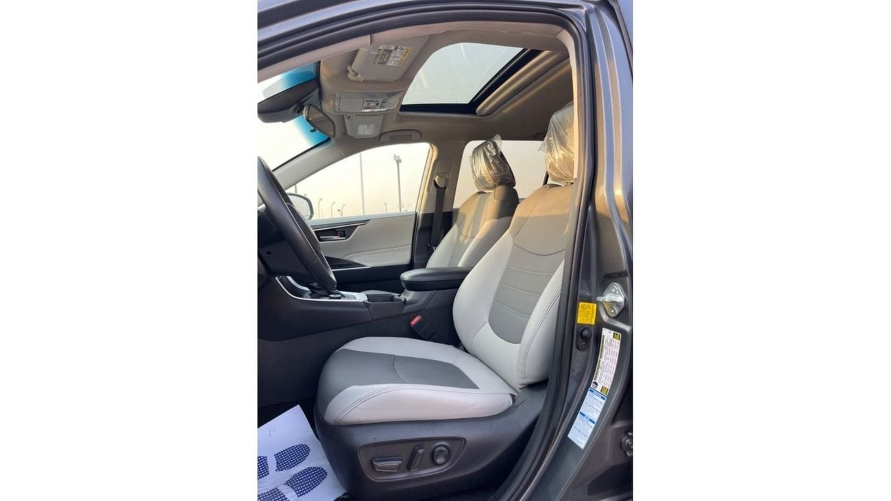 Toyota RAV4 VXR HEV 2021 TOYOTA RAV4 XLE HYBRID FULL OPTIONS IMPORTED FROM USA