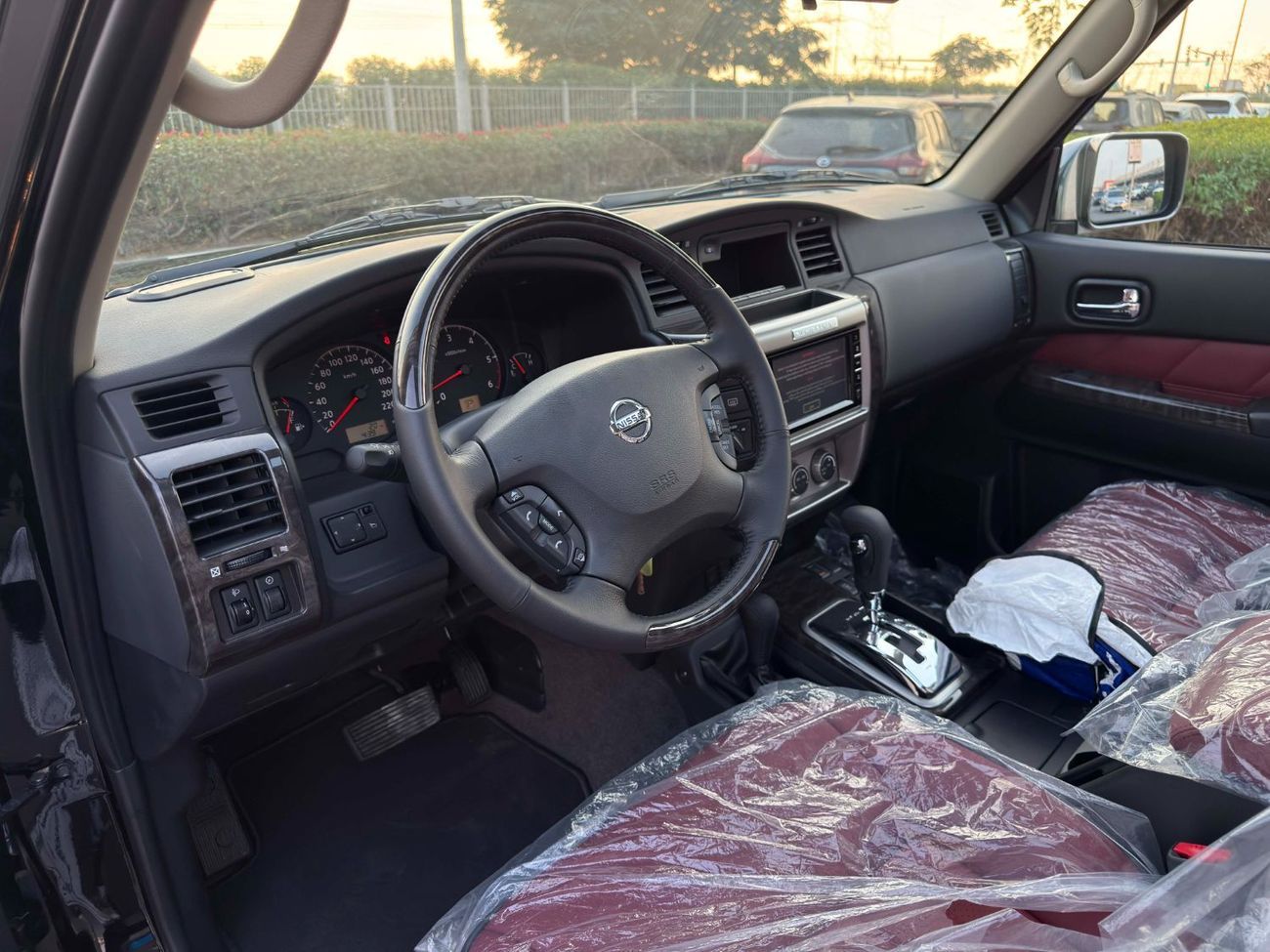 نيسان باترول سوبر سفاري BRAND NEW GCC SPEC UNDER WARRANTY