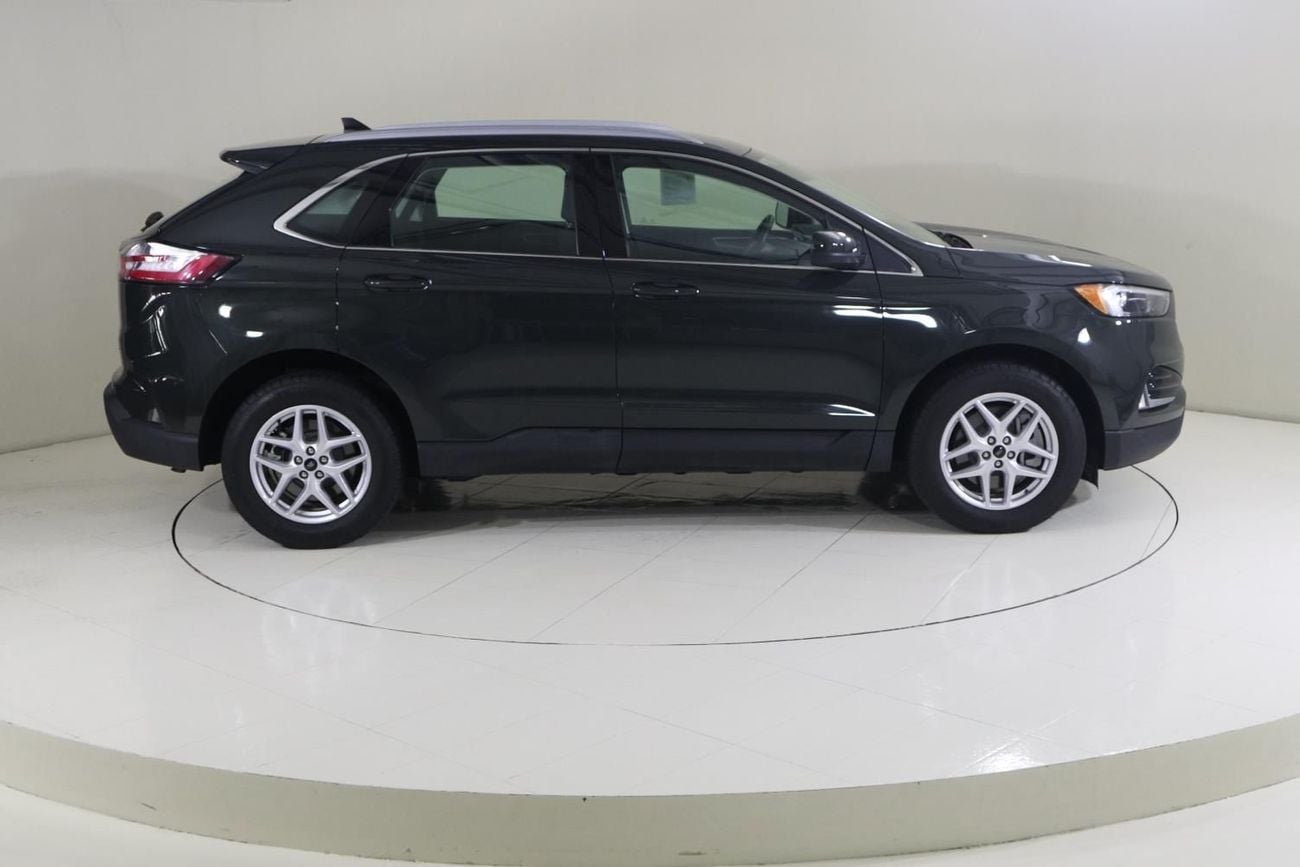 Ford Edge SEL123C | FREE Insurance + Registration / AL TAYER MOTORS AL QOUZ SHOWROOM