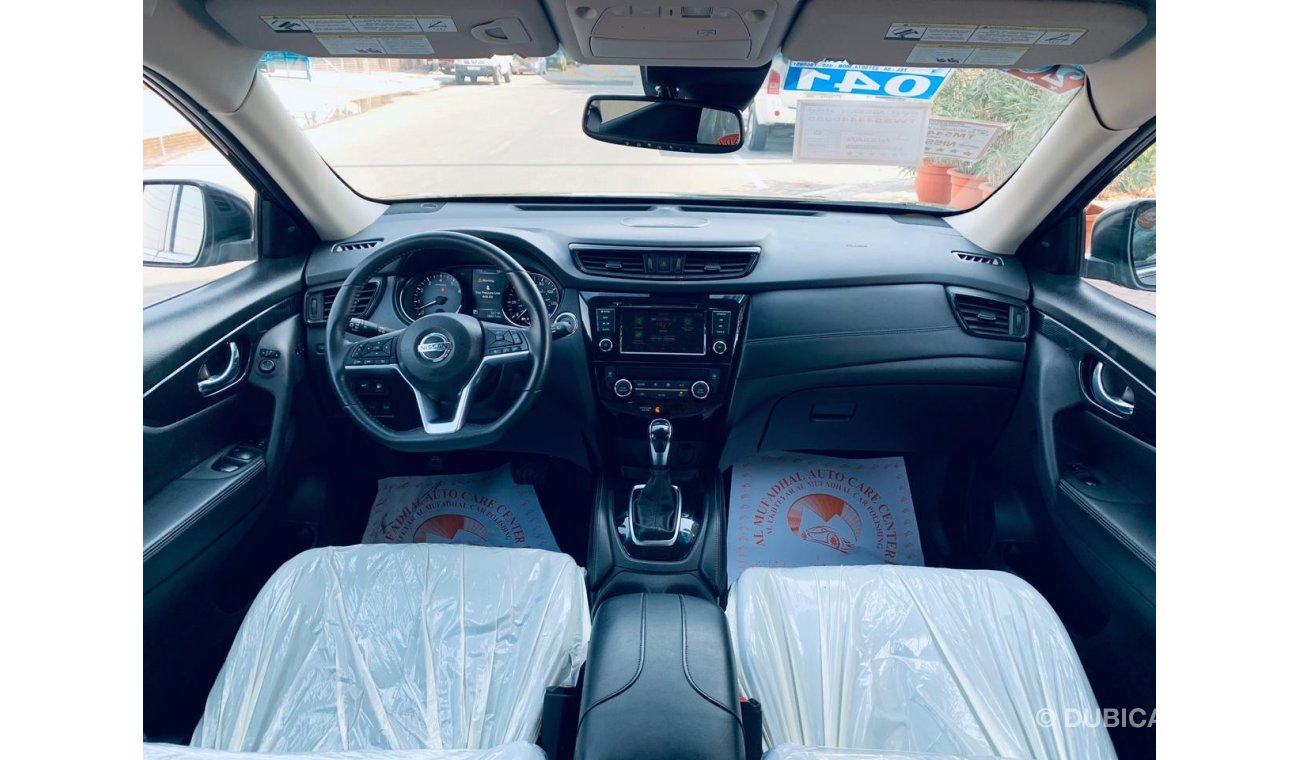 نيسان روج Full option leather seats clean car