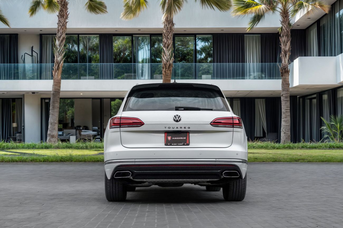 Volkswagen Touareg Touareg Atmosphere Highline | 2,742 P.M | 0% Downpayment | Low Kms | Warranty!