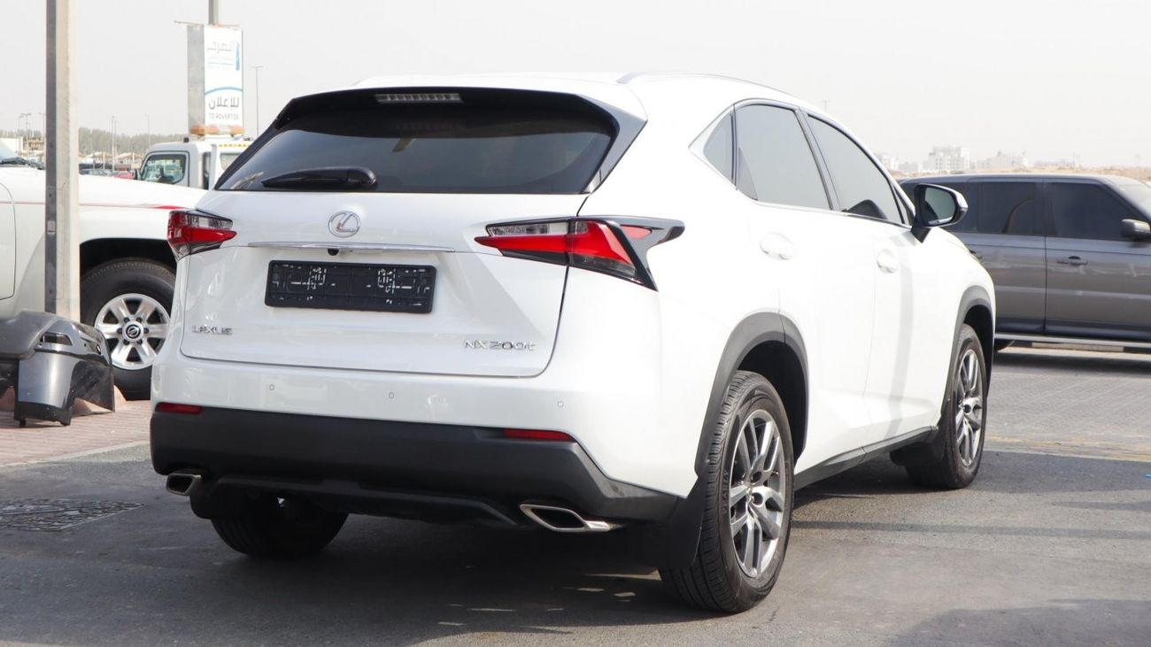 Lexus NX200t t