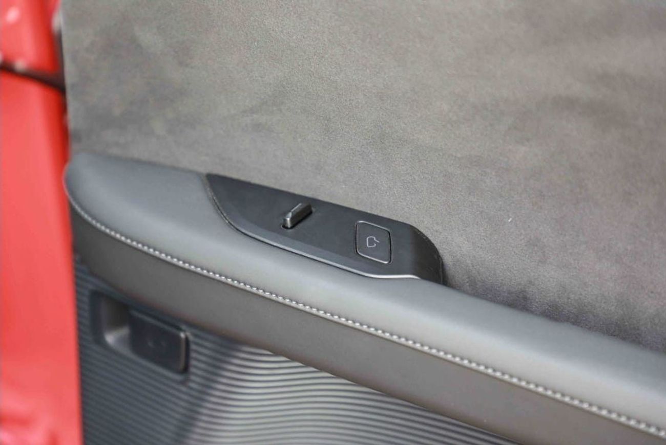 Ji Yue 01 2024 JIYUE 01 MAX PERFORMANCE - Orange inside Black | Export Only