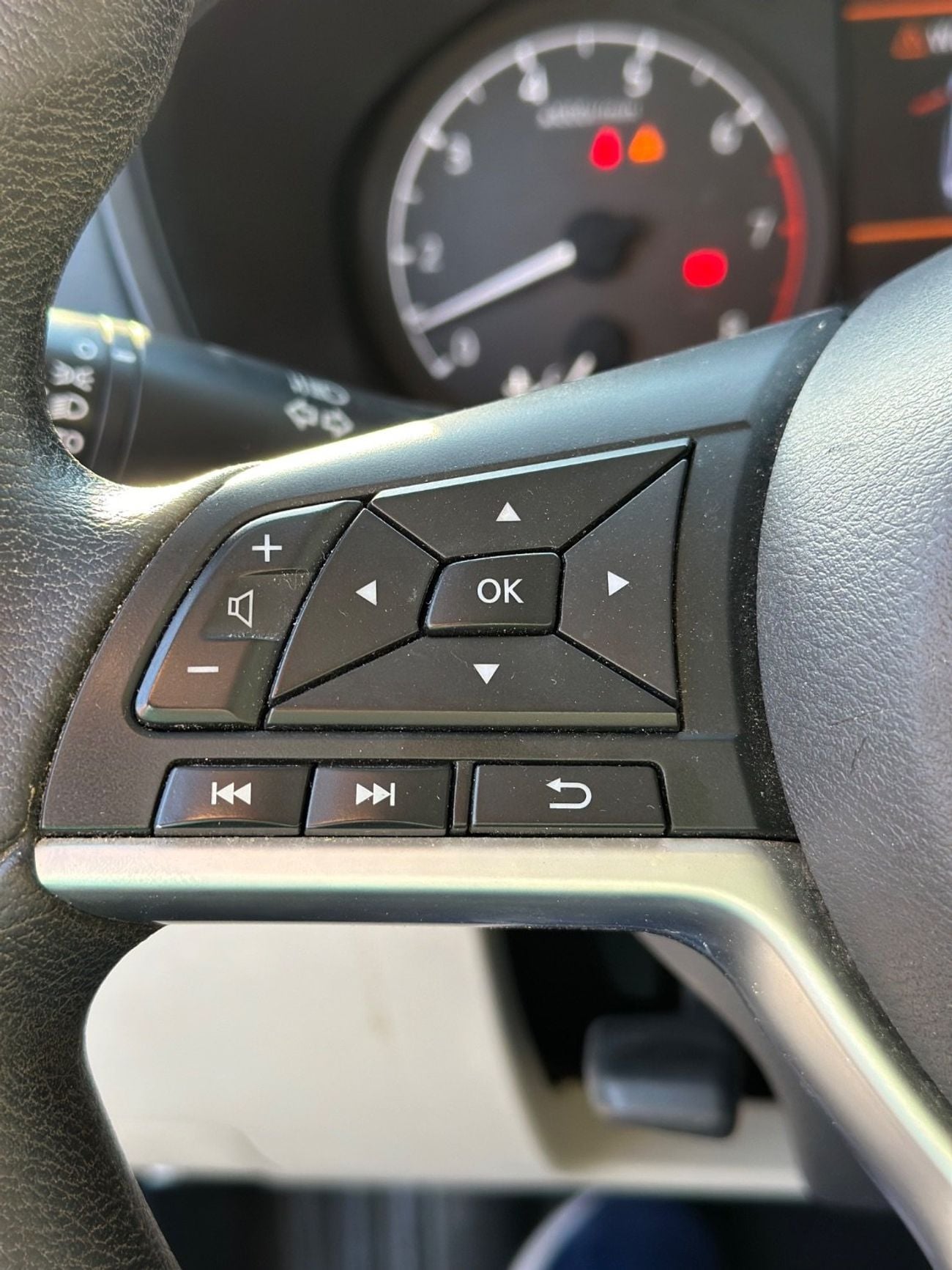 نيسان ألتيما SV 2.5L