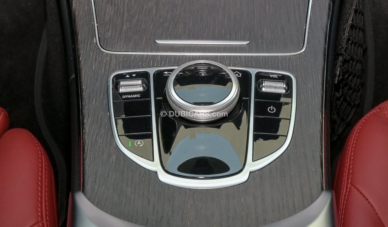 مرسيدس بنز C 300 C63S Bodykit