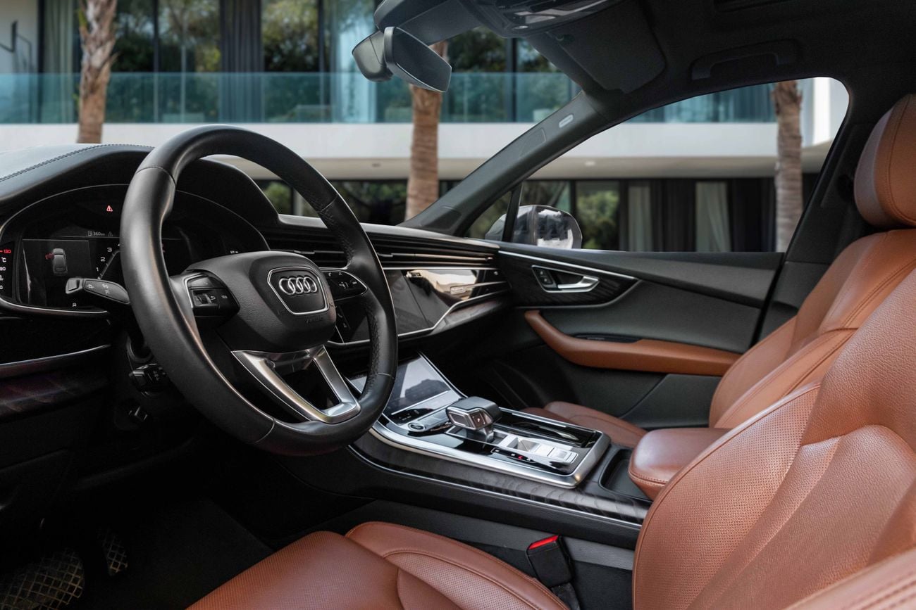 أودي Q7 Q7 S-Line 55 TFSI Quattro | 2,938 P.M | 0% Downpayment | WARRANTY!