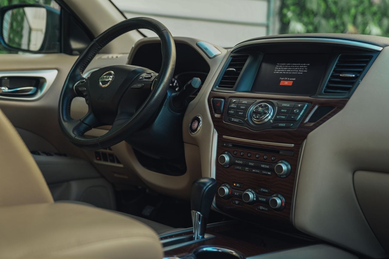 نيسان باثفايندر SV MIDNIGHT EDITION | 2,250 P.M  | 0% Downpayment | Excellent Condition!