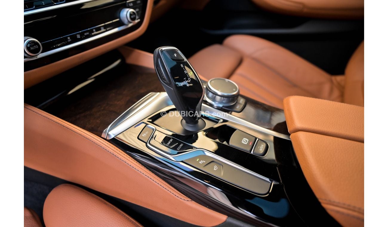 BMW 530i i M-kit  | 3,033 P.M  | 0% Downpayment | Pristine Condition!