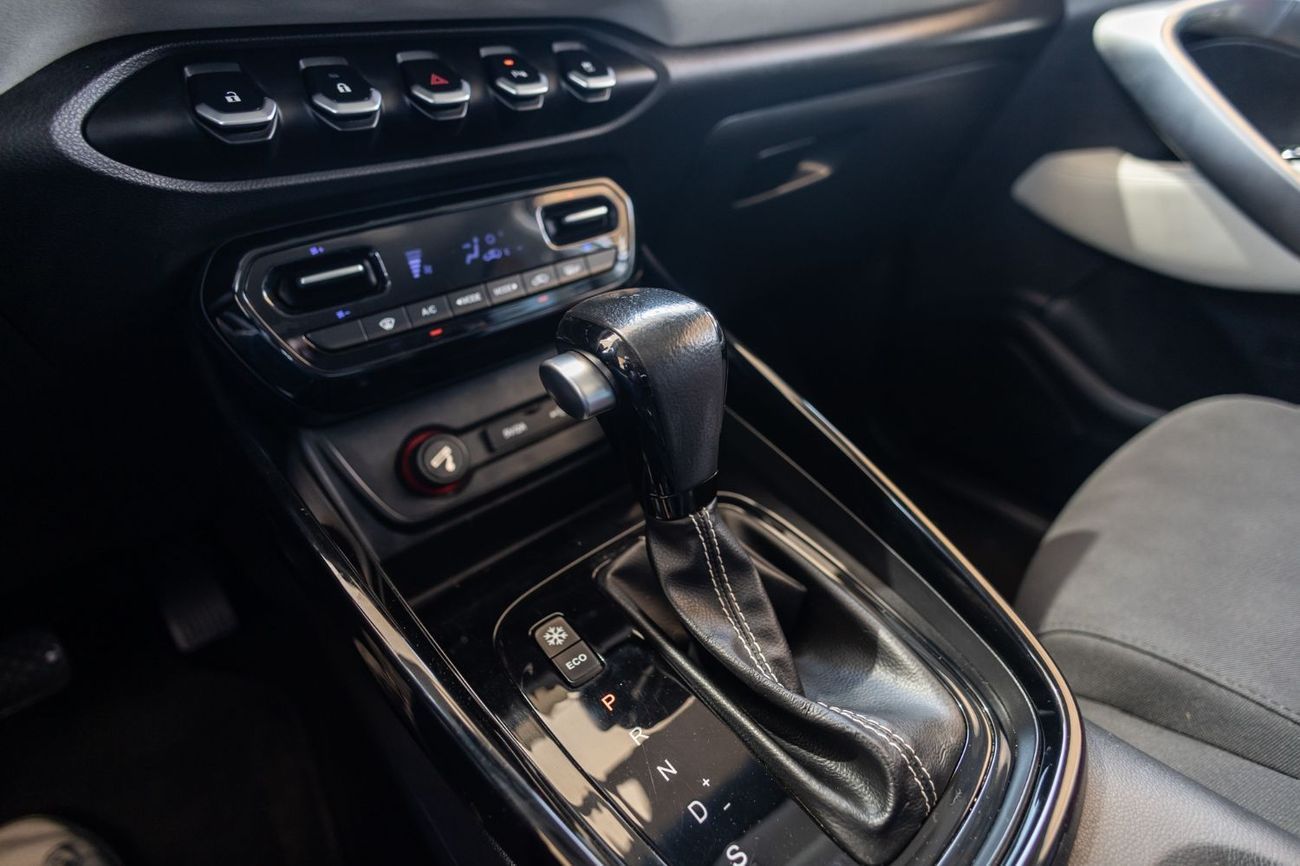 Chevrolet Captiva Premier 1.5L (150 HP) (7 Seater)