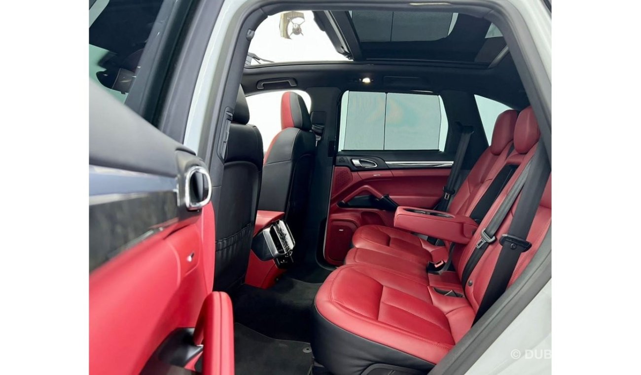 Porsche Cayenne IMMACULATE  condition 2015 Porsche Cayenne S, Full Service History-Warranty-GCC