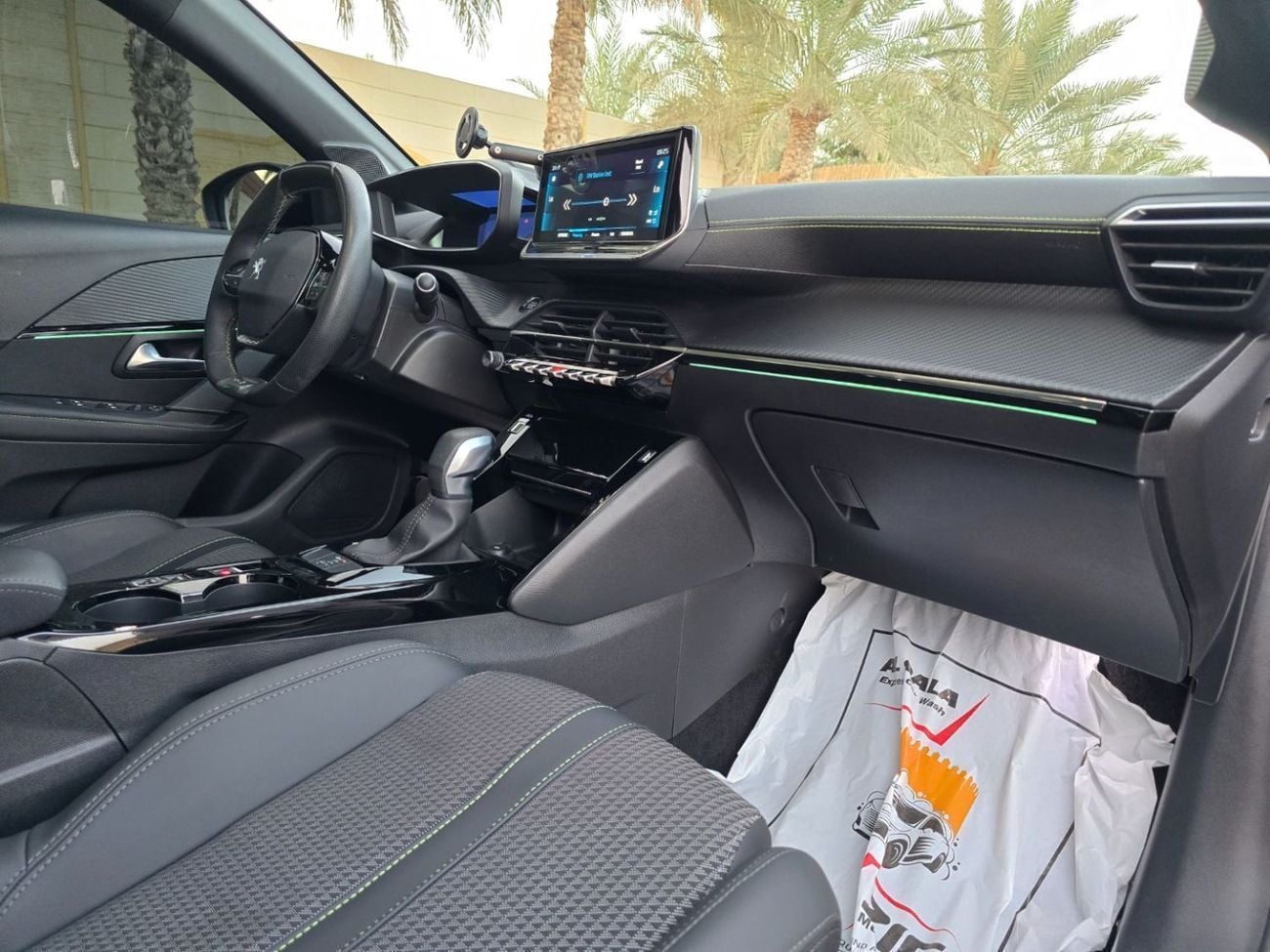 Peugeot 208 GT