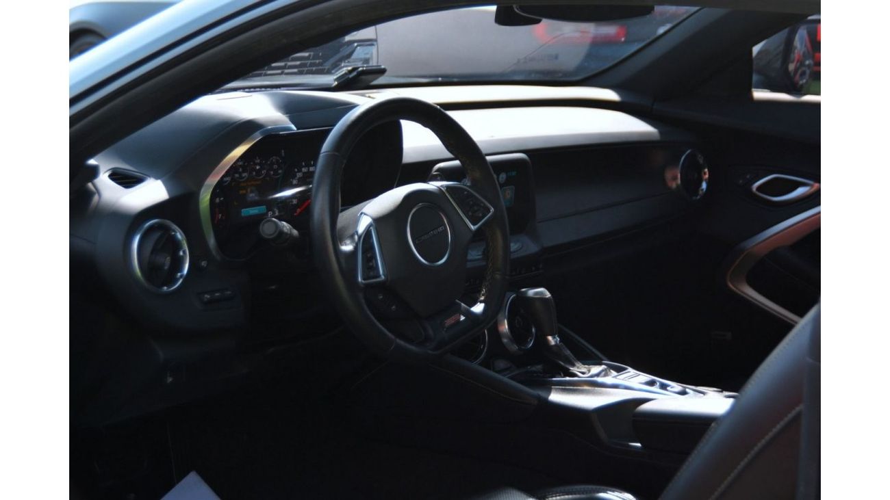 Chevrolet Camaro CHEVROLET CAMARO 2SS, 2018, CLEAN TITLE