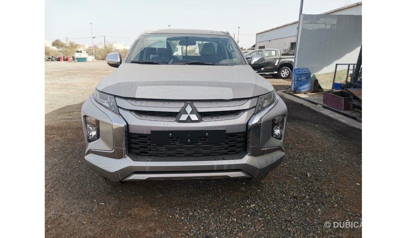 Mitsubishi L200 M/T 2021 Diesel GCC ALKADY CARS( Production Jan/2021 ) Full option chrome package / stop lamp