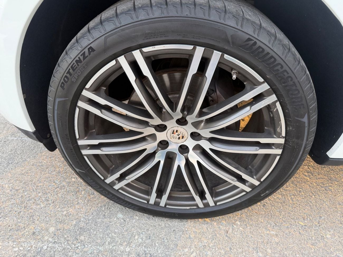 Porsche Macan T 2.0L (260 HP)