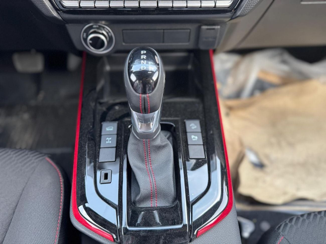 إيسوزو D ماكس 3.0L Crew Cab 4WD GT