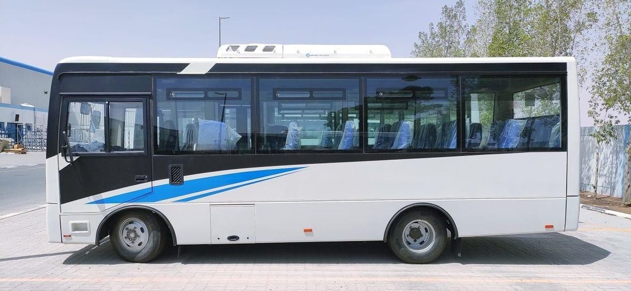 اشوك ليلاند Gazl 3.0L DIESEL 26 SEATER MANUAL TRANSMISSION