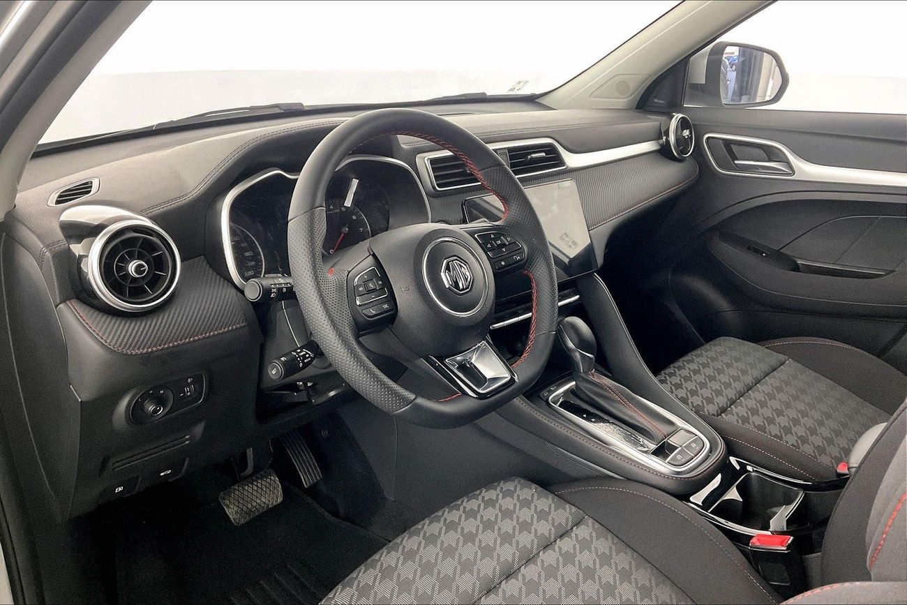 نيسان باترول SE Titanium | شامل الضمان | 0 ﺪﻔﻋﺓ ﺃﻮﻟﻯ