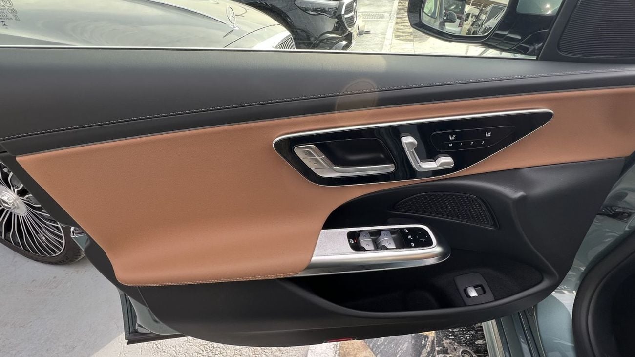 Mercedes-Benz E200 2.0L MERCEDES BENZ E200 2025