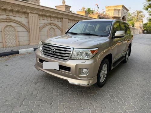 تويوتا لاند كروزر VXR