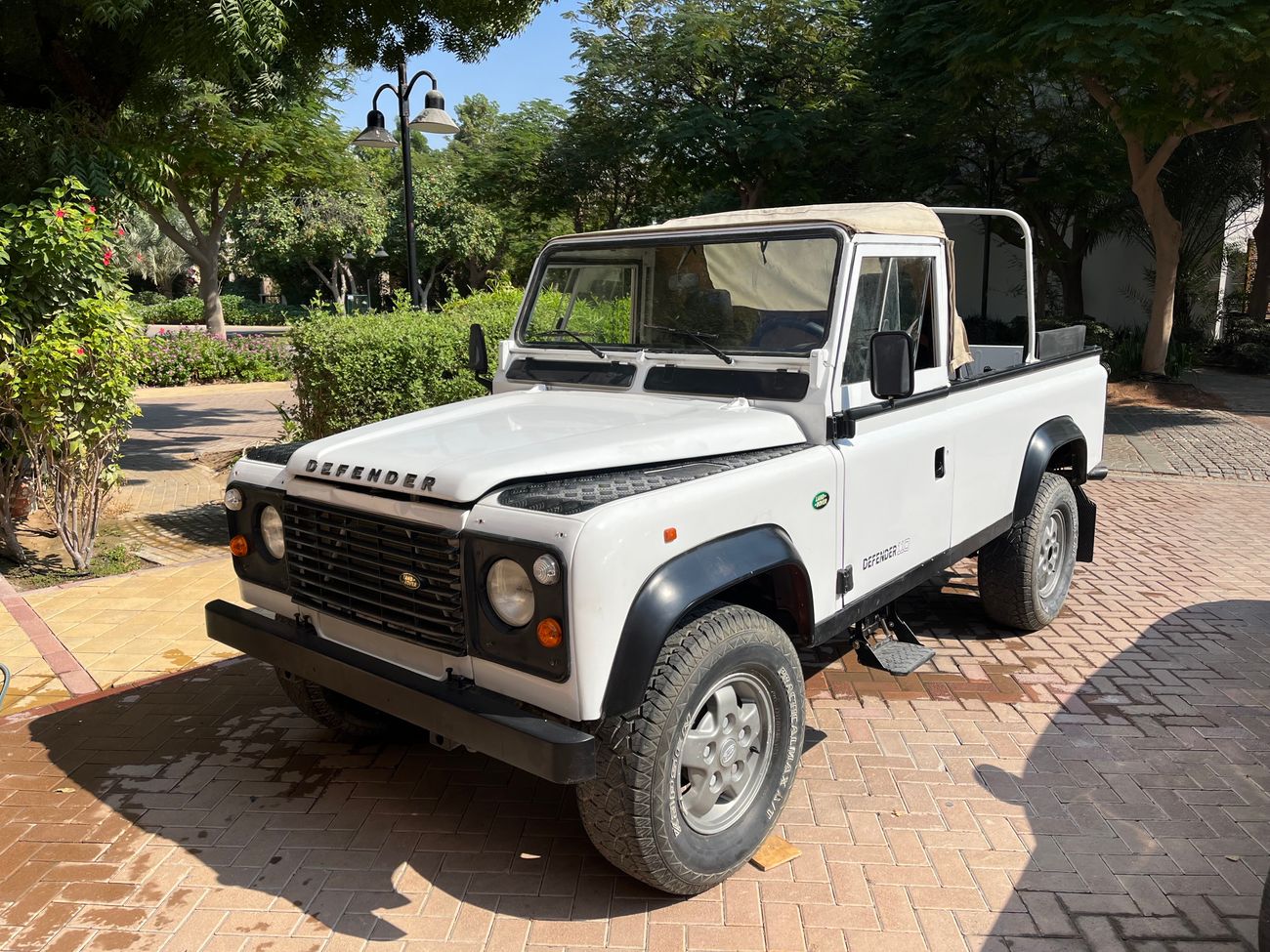 Land Rover Defender
