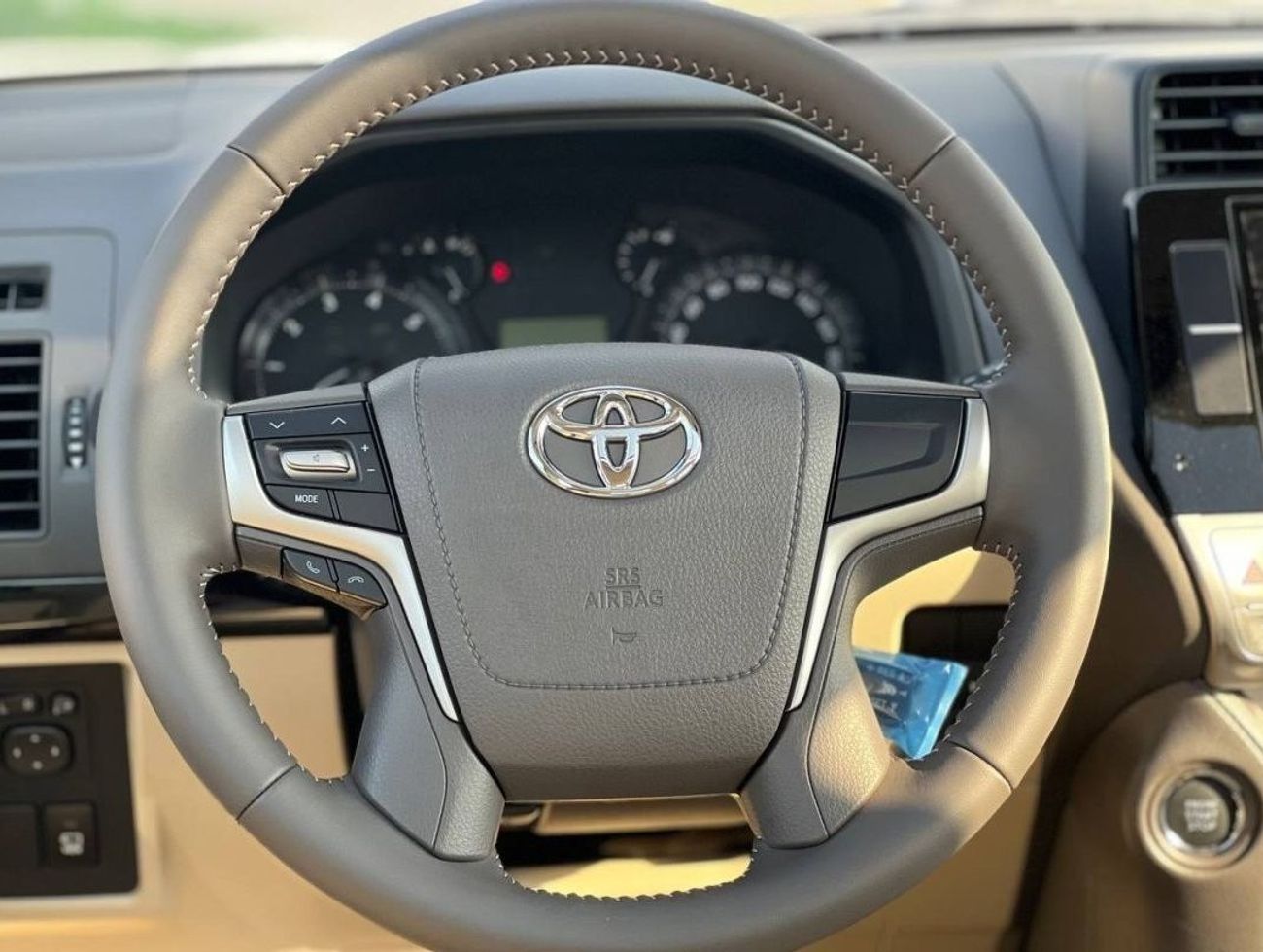 Toyota Prado 4.0L V6 TXL BLACK EDITION PTR A/T // 2023 // HIGH OPTION WITH LEATHER & POWER SEATS , REAR & FRONT C