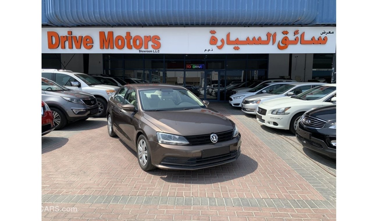 فولكس واجن جيتا ONLY 705 X 60 MONTH EXCELLENT CONDITION UNLIMITED KM.WARRANTY VOLKSWAGEN JETTA 2016. ....