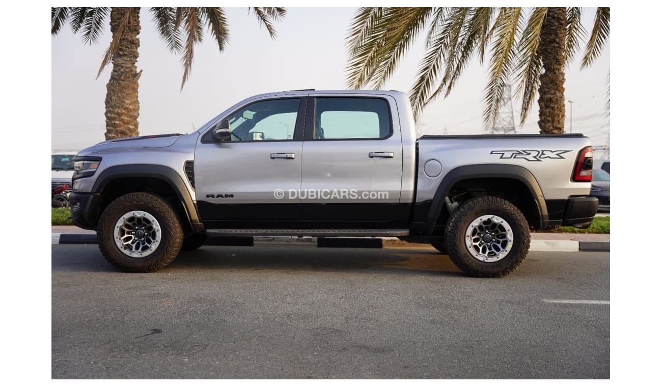 RAM 1500 TRX 2023 RAM 1500 TRX SILVER BEAD LOCK CARBON FIBER 4X4 6.2L V8 GCC 0 Km