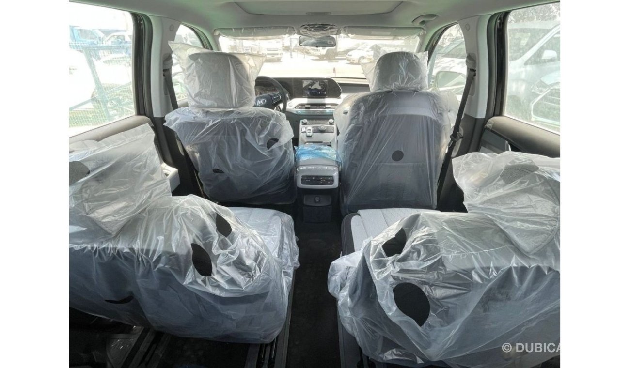 Hyundai Palisade 3,8 l with sunroof  and bush start