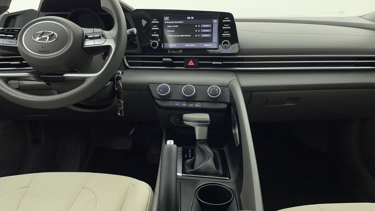 Hyundai Elantra SMART 1.6 | Zero Down Payment | Home Test Drive